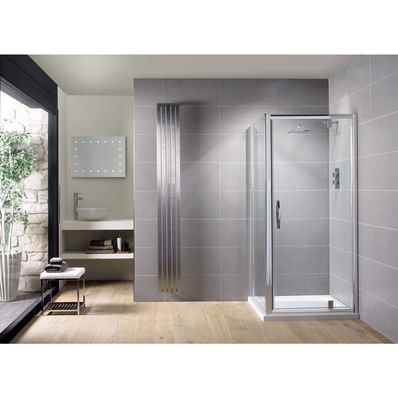 Aquadart Venturi 8 Pivot Door Bathroom