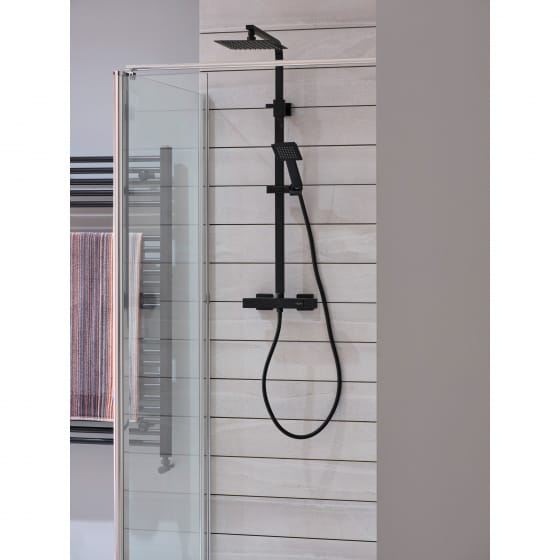 Image of Essential Observa Square Thermostatic Shower