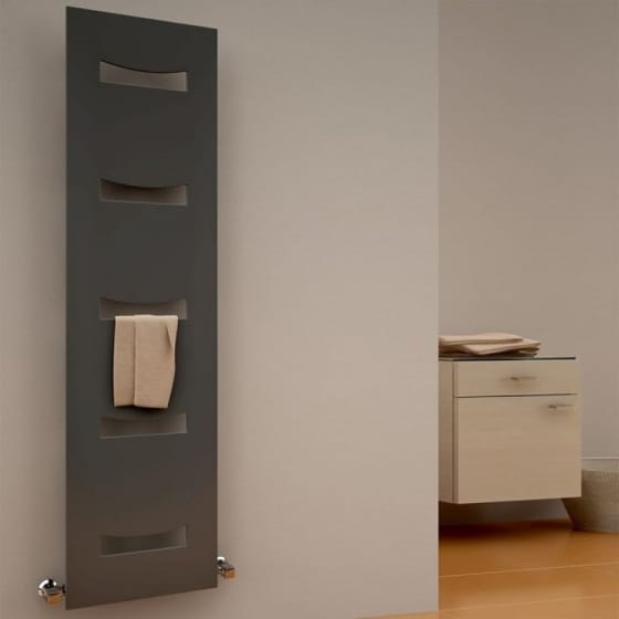 Image of Reina Ancora Steel Towel Radiator