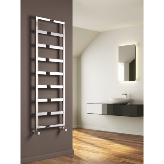 Image of Reina Rezzo Steel Heated Towel Rail