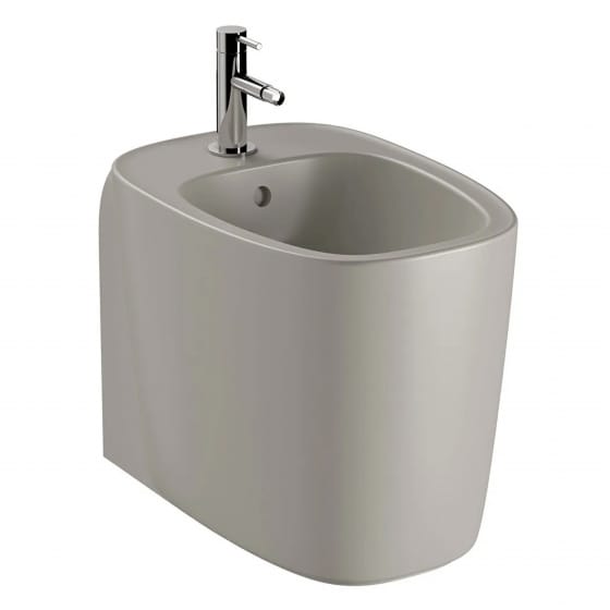 Image of VitrA: Plural Floor-standing Bidet