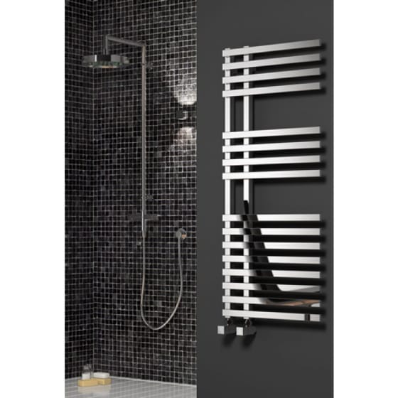 Image of Reina Felino Steel Heated Towel Rail