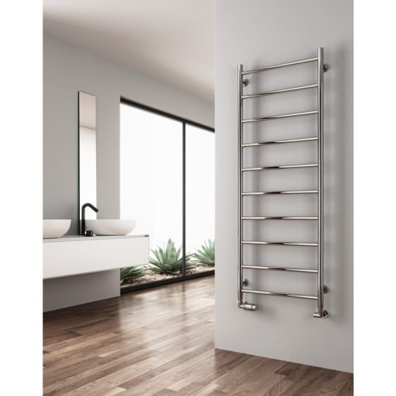 Image of Reina Savio Stainless Steel Heated Towel Rail